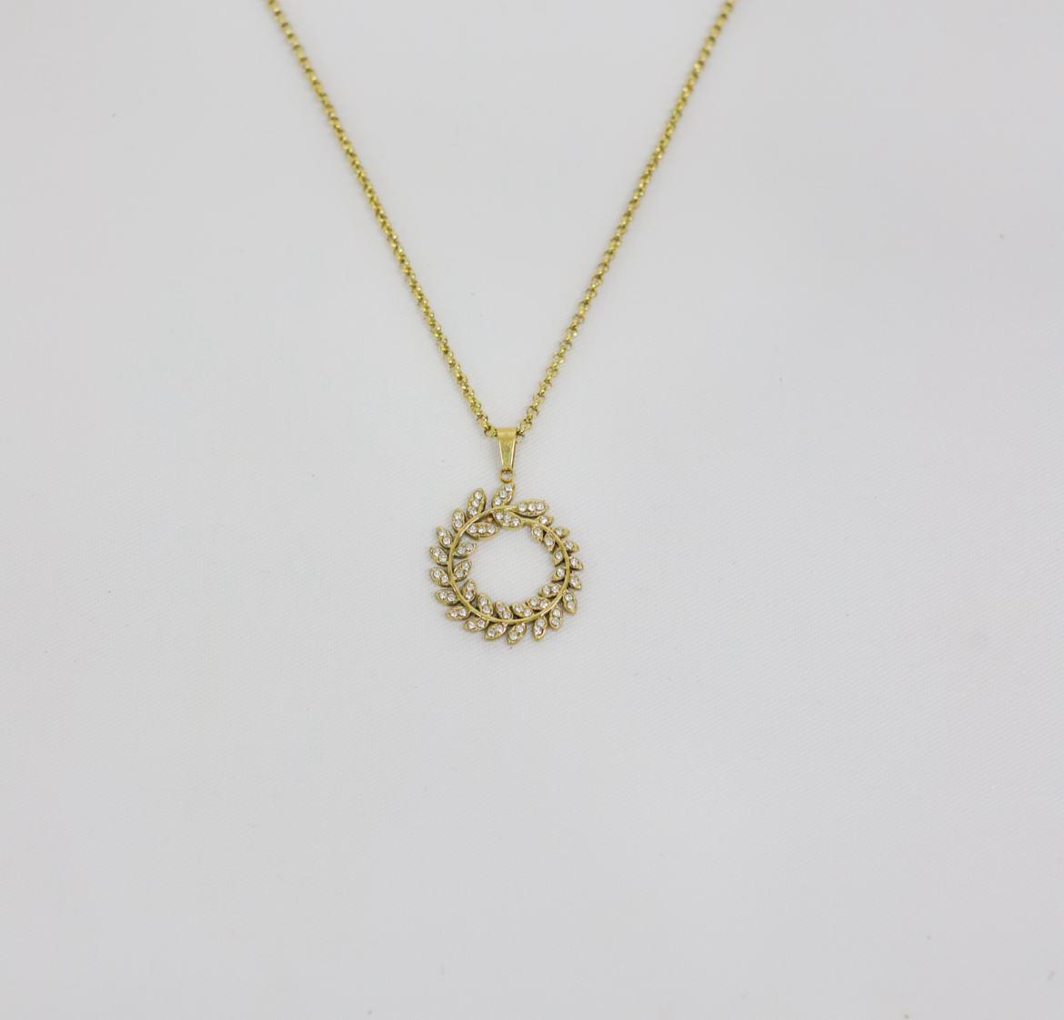 Collier Olly